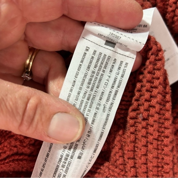 Abercrombie & Fitch Pumpkin Spice Orange Chunky Cable Knit Poncho Sweater XS/S - Picture 5 of 5